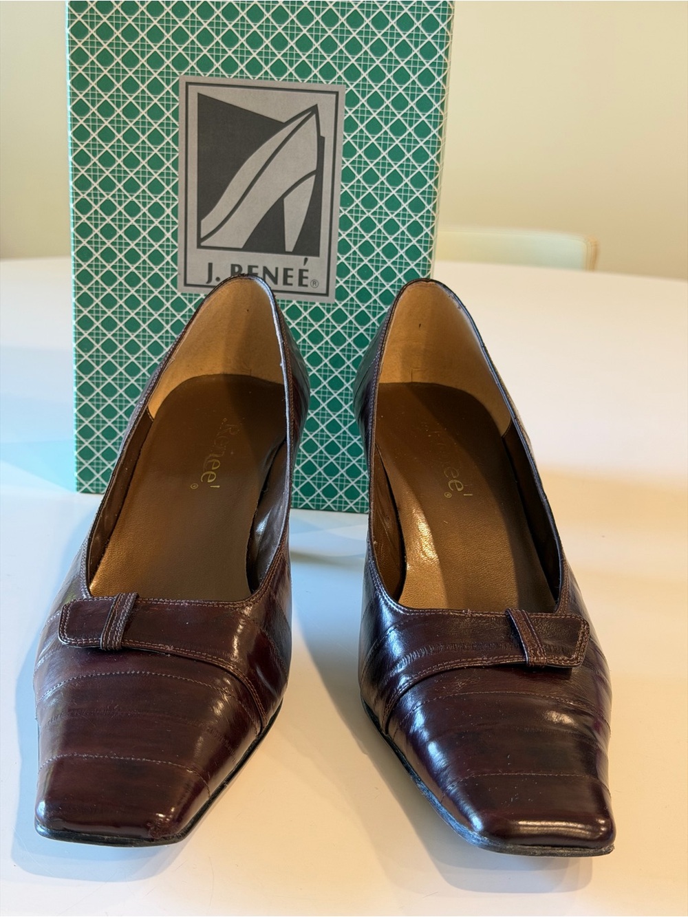 J. Renee Panache Eelskin Pumps 13 W